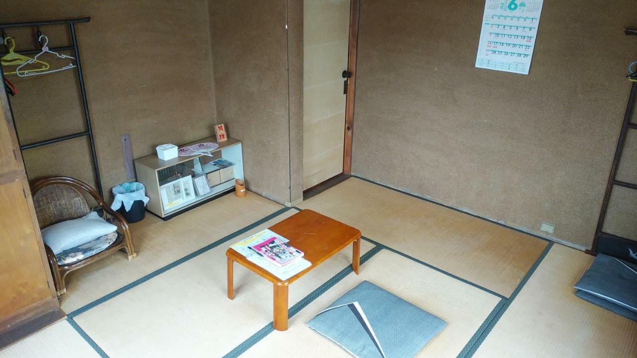 Walking Pilgrimage Hotel Tokiwa Ryokan Ozu  ภายนอก รูปภาพ