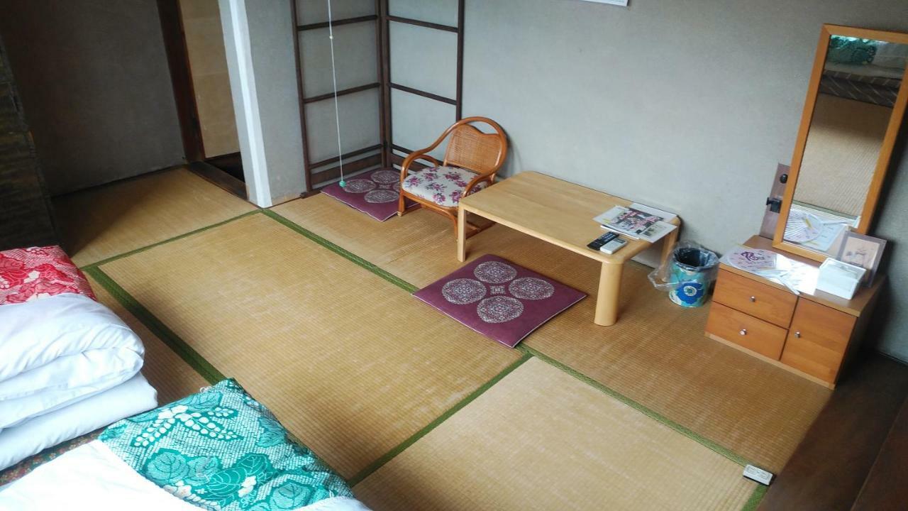 Walking Pilgrimage Hotel Tokiwa Ryokan Ozu  ภายนอก รูปภาพ