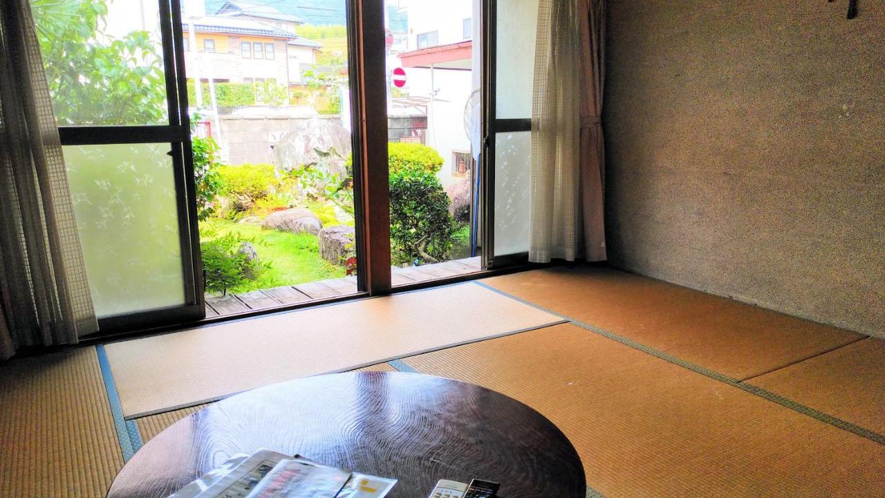 Walking Pilgrimage Hotel Tokiwa Ryokan Ozu  ภายนอก รูปภาพ